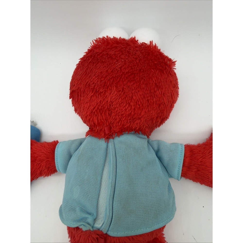 Sesame Street Musical Elmo & Smartie Elmo's World Plush Doll Singing & Talking - Picture 8 of 13